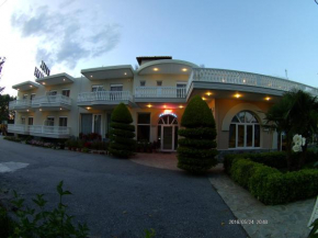 Гостиница Hotel Akrogiali  Коринос